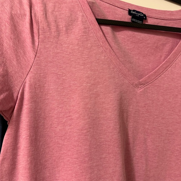 Splendid Pink V-Neck T-Shirt and Blue Pants Set - Picture 3 of 5